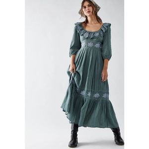 Free People Lovers Lane Maxi Dress Size Xs. A40